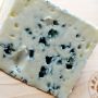 Branza cu mucegai, un deliciu cu arome tari. 5 tipuri de branza cu mucegai de incercat intr-o viata