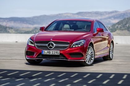 Noul Mercedes supersport. Limuzina pentru magnati sau masina de circuit? Primele fotografii oficiale Noul Mercedes supersport. Limuzina pentru magnati sau masina de circuit? Primele fotografii oficiale