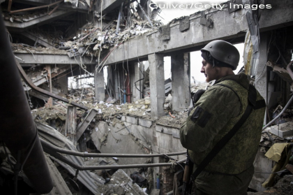 Apocalipsa din estul Ucrainei. Peisajul dezolant din Donetk aduce aminte de sfarsitul celui de-Al Doilea Razboi Mondial. FOTO Apocalipsa din estul Ucrainei. Peisajul dezolant din Donetk aduce aminte de sfarsitul celui de-Al Doilea Razboi Mondial. FOTO