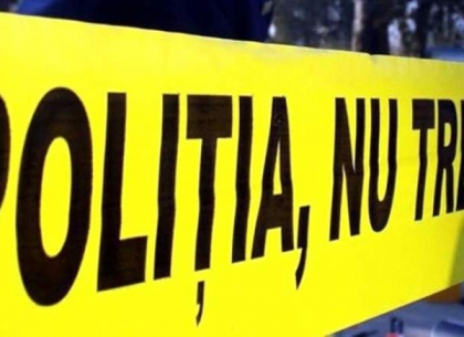 Caz terifiant la Drochia: Doi batrani au fost maltratati si legati in propria casa de doi indivizi care au intrat acolo cu cagule pe cap sa fure. Cu ce au reusit sa fuga de acolo Caz terifiant la Drochia: Doi batrani au fost maltratati si legati in propria casa de doi indivizi care au intrat acolo cu cagule pe cap sa fure. Cu ce au reusit sa fuga de acolo