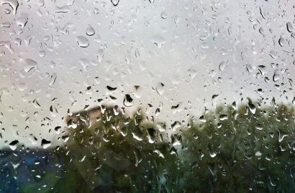 Vremea ramane rece duminica si va ploua in unele regiuni. Prognoza meteo pentru urmatoarele 3 zile