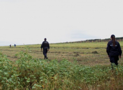 O tanara de 23 de ani din Moldova, ratacita prin zona de frontiera. De cine incerca sa fuga