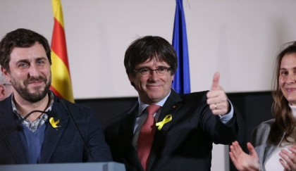 Separatistii isi pastreaza majoritatea in Catalonia. Reactia lui Carles Puigdemont Separatistii isi pastreaza majoritatea in Catalonia. Reactia lui Carles Puigdemont