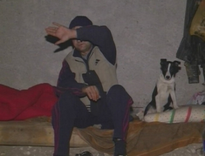 Oamenii strazii, in vizorul politiei! De ce unii nu vor nici in ruptul capului sa lase strada Oamenii strazii, in vizorul politiei! De ce unii nu vor nici in ruptul capului sa lase strada