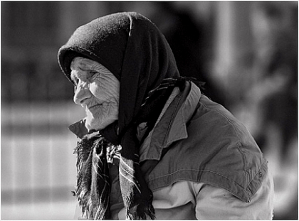 Doua pensionare din Drochia si una din Glodeni, violate de consateni! Suspectii - tineri de 22 de ani Doua pensionare din Drochia si una din Glodeni, violate de consateni! Suspectii - tineri de 22 de ani