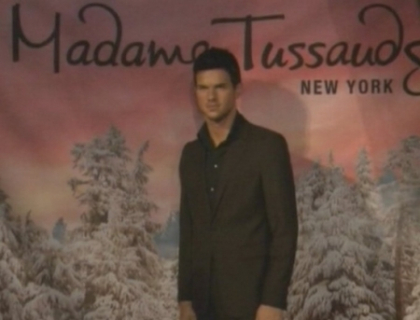 O vedeta din Twilight se poate lauda cu inca o figura din ceara! Despre cine e vorba O vedeta din Twilight se poate lauda cu inca o figura din ceara! Despre cine e vorba