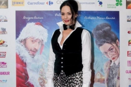 Decolteul care face furori - Andreea Marin Banica, extrem de indrazneata la premiera propriului film