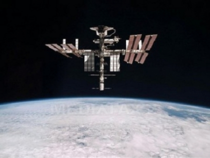 Rusia si Statele Unite pregatesc o misiune comuna de un an la bordul Statiei Spatiale Internationale
Rusia si Statele Unite pregatesc o misiune comuna de un an la bordul Statiei Spatiale Internationale