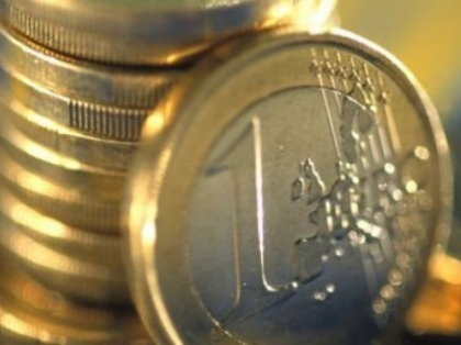 Salt neasteptat! Moneda euro a trecut pragul de 16 lei. Cum se explica fenomenul Salt neasteptat! Moneda euro a trecut pragul de 16 lei. Cum se explica fenomenul