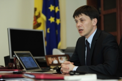 Functia de membru al Colegiului CNA rezervata pentru Bodiu a fost ocupata de Efrim Functia de membru al Colegiului CNA rezervata pentru Bodiu a fost ocupata de Efrim
