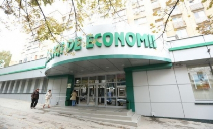 Un nou atac raider la Banca de Economii. Doi membri s-au retras din Consiliul de Administratie 