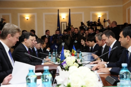Vizita lui Barroso a mai adus Moldovei 11 milioane de euro. Pentru ce domenii sunt rezervati banii
