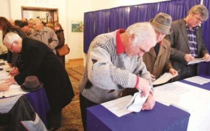 Alegeri Romania. Cine ne va reprezenta in Parlamentul Romaniei Alegeri Romania. Cine ne va reprezenta in Parlamentul Romaniei