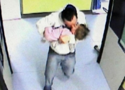 VIDEO. Adevarul din spatele acestei imagini cutremuratoare. Nimic nu este ceea ce pare