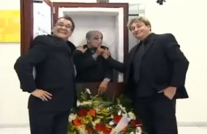Cea mai CRUDA farsa posibila! Asa ceva n-ai mai vazut pana acum! Liftul GROAZEI socheaza intreaga planeta! Cea mai CRUDA farsa posibila! Asa ceva n-ai mai vazut pana acum! Liftul GROAZEI socheaza intreaga planeta!