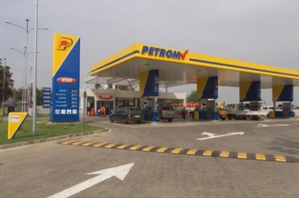 Rusii si azerii se lupta pentru benzinariile Petrom din Republica Moldova Rusii si azerii se lupta pentru benzinariile Petrom din Republica Moldova