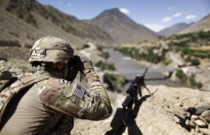 Mici, dar PERICULOASE. Ce vor avea soldatii americani in creier24 de ore din 24