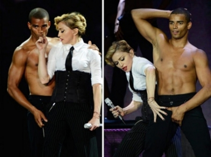Madonna, in ipostaze fierbinti cu iubitul ei mai tanar cu 30 de ani. Vezi ce-au facut pe scena - FOTO