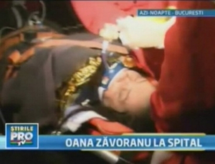 A vrut sa se sinucida? Oana Zavoranu a ajuns in coma la spital A vrut sa se sinucida? Oana Zavoranu a ajuns in coma la spital