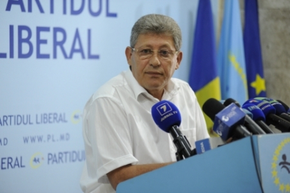 Ghimpu gata sa-l primeasca pe Sarbu in PL. Ce spun alti membri ai Aliantei Ghimpu gata sa-l primeasca pe Sarbu in PL. Ce spun alti membri ai Aliantei