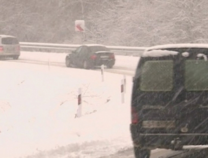 Ministrul Transporturilor, la raport in Parlament! Comunistii, nemultumiti de starea drumurilor nationale Ministrul Transporturilor, la raport in Parlament! Comunistii, nemultumiti de starea drumurilor nationale