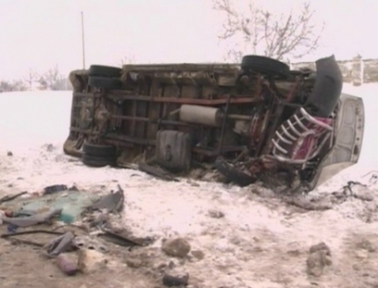 Accident GRAV la Telenesti. Doua masini s-au lovit frontal. VIDEO Accident GRAV la Telenesti. Doua masini s-au lovit frontal. VIDEO