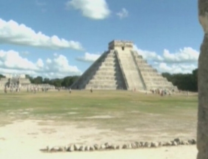 Toate drumurile duc spre... Mexic! Cum fac bani autoritatile pe presupusa Apocalipsa