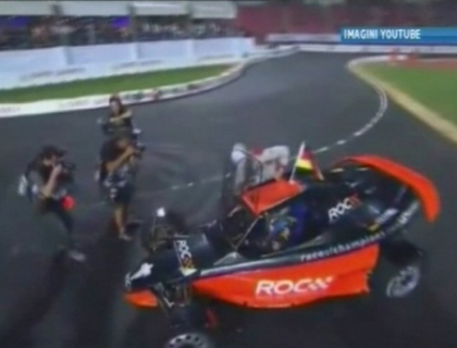 Sebastian Vettel si Michael Schumacher, o echipa pefecta! Au castigat Cursa Campionilor de la Bangkok Sebastian Vettel si Michael Schumacher, o echipa pefecta! Au castigat Cursa Campionilor de la Bangkok