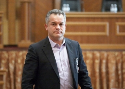 Comunistii nu se dau batuti: Sa fie audiat Zubco. Plahotniuc si-a schimbat numele de trei ori intr-un an Comunistii nu se dau batuti: Sa fie audiat Zubco. Plahotniuc si-a schimbat numele de trei ori intr-un an