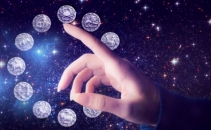 Horoscop pentru anul 2013. Cum iti va merge in dragoste, cariera si in plan profesional Horoscop pentru anul 2013. Cum iti va merge in dragoste, cariera si in plan profesional