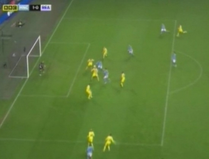 Manchester City a invins-o cu noroc pe formatia Reading! Liverpool a facut instructie cu Fulham Manchester City a invins-o cu noroc pe formatia Reading! Liverpool a facut instructie cu Fulham