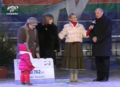 Un nou vis implinit! Ce suma a adunat femeia din Orhei care a ramas oarba si ce a primit de la Nicolae Timofti Un nou vis implinit! Ce suma a adunat femeia din Orhei care a ramas oarba si ce a primit de la Nicolae Timofti