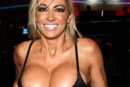 Cadoul de Craciun care a incitat milioane de barbati. Ce a postat pe Twitter un cunoscut model - FOTO

