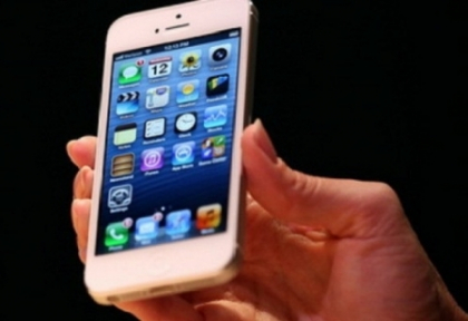 "Amazon vinde telefoane furate" Ce a gasit un barbat cand a deschis cutia cu iPhone-ul comandat "Amazon vinde telefoane furate" Ce a gasit un barbat cand a deschis cutia cu iPhone-ul comandat
