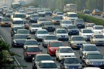 Atentie soferi! De la 1 ianuarie taxa pentru drum se dubleaza