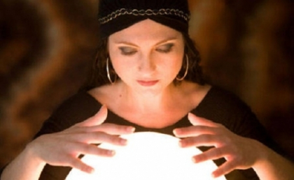 Nici o miscare fara ei. Sefi de stat care au consultat ASTROLOGII si GHICITOARELE! Nici o miscare fara ei. Sefi de stat care au consultat ASTROLOGII si GHICITOARELE!