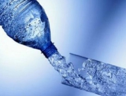 Bem apa cu impuritati si substante interzise! Lista produselor care NU intrunesc cerintele necesare