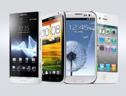 Vanzari de jumatate de miliard de smartphone-uri in 2013. Ce producator se pregateste sa dea lovitura Vanzari de jumatate de miliard de smartphone-uri in 2013. Ce producator se pregateste sa dea lovitura