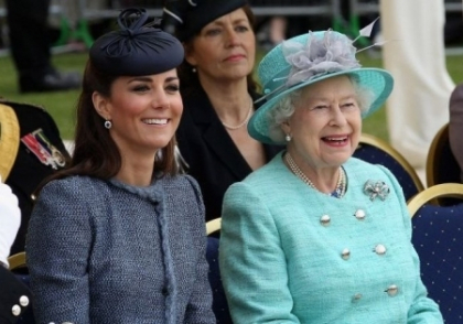 Scandal la Palat: sarcina lui Kate a facut-o pe Regina sa ia o decizie socanta. Camilla e furioasa - FOTO
