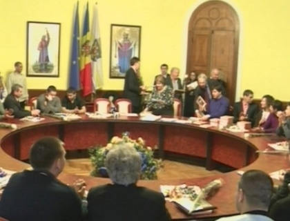 Cei mai buni sportivi din Chisinau, premiati de catre primarul capitalei Cei mai buni sportivi din Chisinau, premiati de catre primarul capitalei