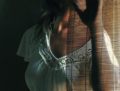 Cum arata acum o suta de ani o "femeie perfecta". Putini barbati s-ar uita la ea acum. FOTO