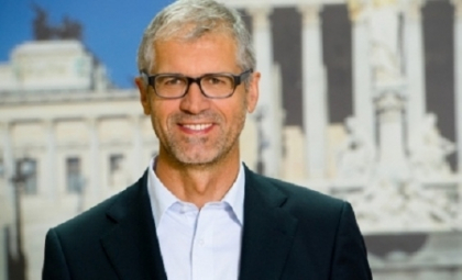 Un deputat austriac ecologist denunta pagini sumbre din istoria Orchestrei Filarmonice din Viena