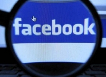 9 din 10 oameni fac asta pe Facebook, da le este extrem de rusine sa recunoasca