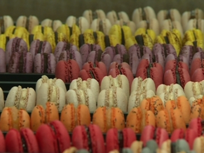 Ai pofta de macarons? Acasa TV te invata cum sa-i pregatesti cu mainele tale - VIDEO