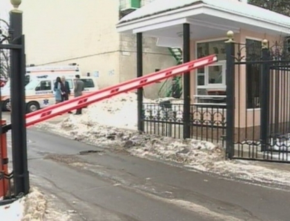 Fara masini parcate pe teritoriu si vizite tarzii. Accesul la Spitalul de Urgenta, restrictionat 