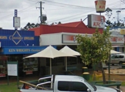 Cum au ajuns in KFC hotii care au vrut sa sparga un magazin de bijuterii. "Nu exista unii mai prosti"