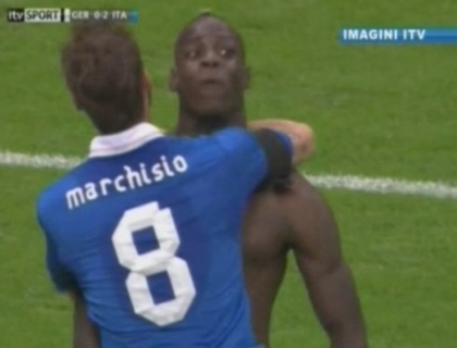 Vrea sa paraseasca Manchester City! Pentru cine va juca unul dintre cei mai scandalosi fostbalisti, Mario Balotelli Vrea sa paraseasca Manchester City! Pentru cine va juca unul dintre cei mai scandalosi fostbalisti, Mario Balotelli