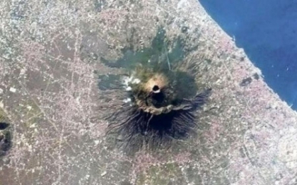 Bomba cu ceas a Europei, fotografiata din spatiu de NASA. Ce s-a intamplat ultima data cand a erupt
