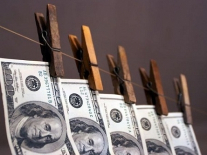 Moneda de 1 trilion de dolari pe care America vrea sa o emita ca sa scape de datorii Moneda de 1 trilion de dolari pe care America vrea sa o emita ca sa scape de datorii