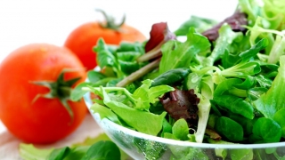 Beta-carotenul, catalizator al procesului de bronzare. Alimentele care te ajuta sa ai un bronz perfect